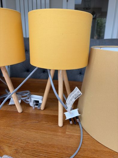 Mustard Yellow Home Decor Set   2x Tripod Lamps, Large Shade & Magazine Holder