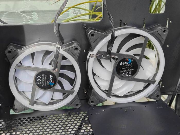 PC Case E-ATX 6 RGB Fans + Fan Controller