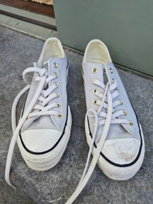 Converse runners