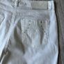 Kello Scandinavia White Knee-Length Shorts (GB14) Image 3