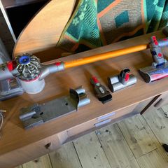 dyson v8 absolute