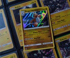 Dragonite ! Holo Rare ! from Sun & Moon Set ! 2017 ! Pokemon Card !