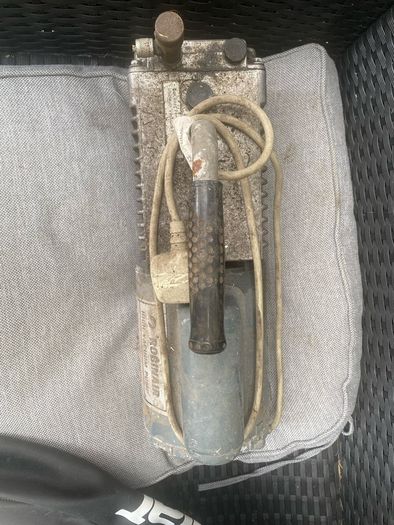 Robin air High Vacuum pump 15106