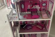dolls house