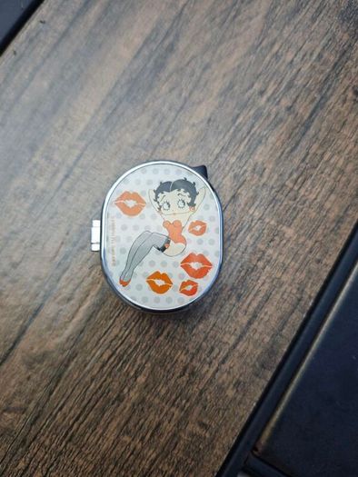 Small Betty Boop lighter