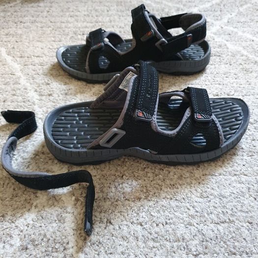 Karrimor boys sandals