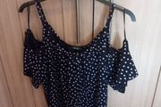 Ladies Quiz Cold shoulder Top