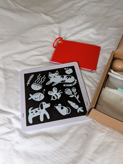 Lovevery - The Charmer Play Kit - 3-4 Months