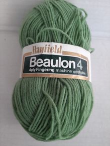 New wool 4 Ply knitting crochet crafts