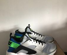Nike huarache run ultra