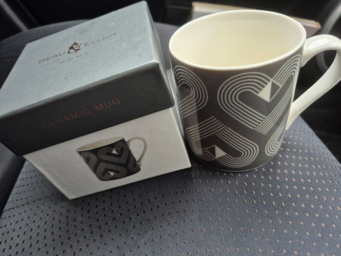 Beau Elliot mug