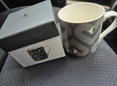 Beau Elliot mug