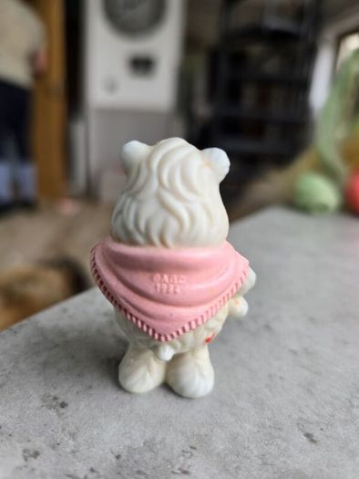 Grams (1) TLC Granny Grannie Carebear Mini Figure 1983-1984 Kenner A.G.C.