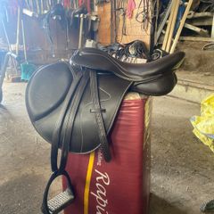 saddle 17"