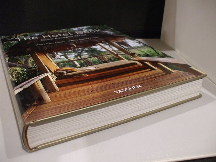 SALE! The Hotel Book - Great Escapes AFRICA by Shelley-Maree Cassidy