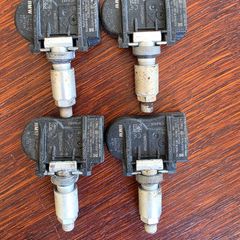 Set of 4 Genuine BMW TPMS Sensors