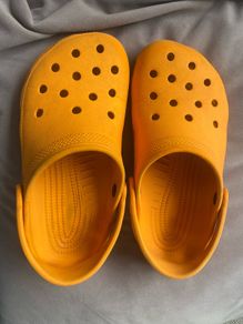 kids crocs unisex size 3 junior