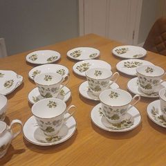 Royal Tara Vintage Tea Set