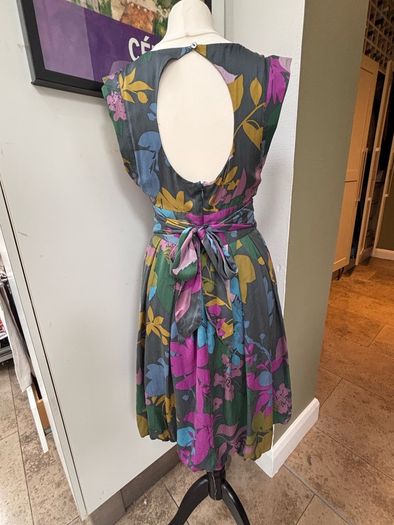 WAREHOUSE 100% Silk Wrap Dress UK 8 Floral Wedding Guest