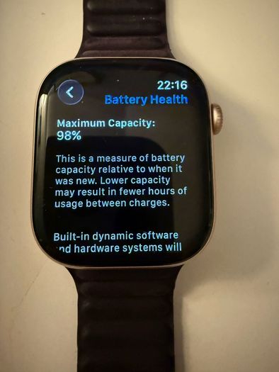Apple Watch 10 46mm Rose Gold Battery 98%