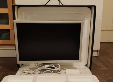 Apple Cinema HD Display 23 Inch Monitor (Tested and working)