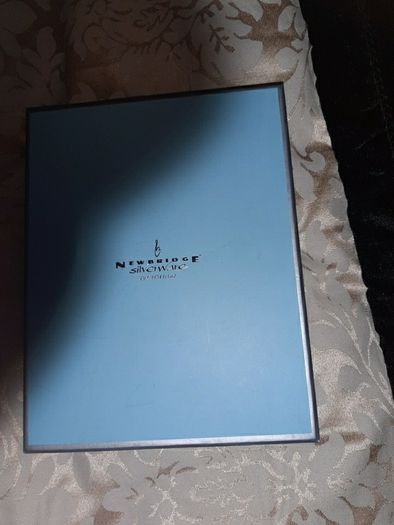 Newbridge eShe Necklace NEW in Box
