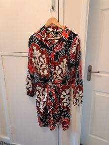 Ladies Knee Length Dress BNWT