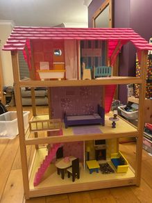 kidkraft 'so chic' Dollhouse