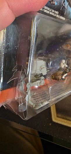 Star Wars - Vintage (Endor: Forest Battle) MicroMachines. Luke, Imperial & AT-ST