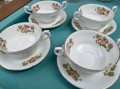 4 Bone China Soup Bowls With Matching Saucers
