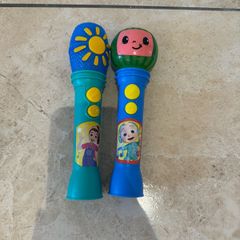 Ms Rachel and cocomelon musical microphones
