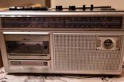 From 1983  Philips D-7234, full working, no battery cover.