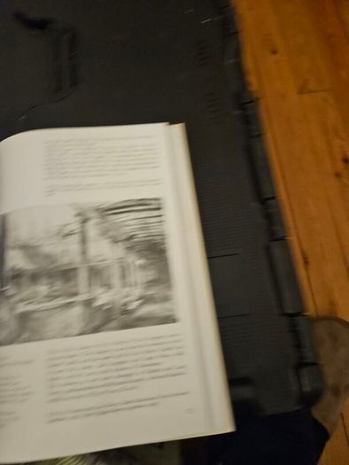 Ruskin And Venice. By Robert Hewison. First Edition Large Volume Hardback With Dustjacket In Good Condition.  With 127 Illustrations 13 In Colour. See Photos For Same.