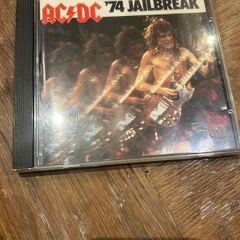 AC/DC - 74 Jailbreak