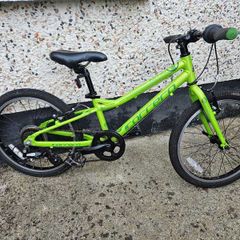 Carrera Abyss Junior 20" Kids Mountain Bike-Good Condition