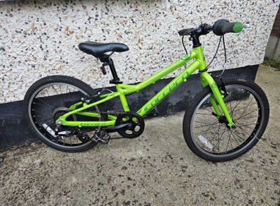 Carrera Abyss Junior 20" Kids Mountain Bike-Good Condition