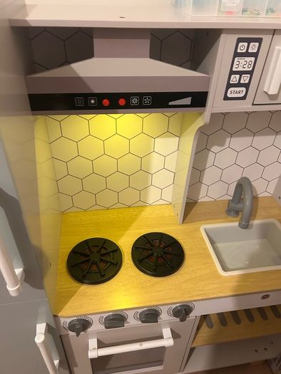 toy kitchen