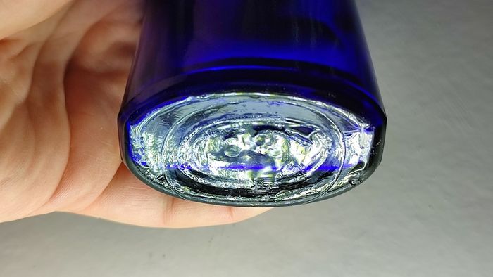 390 - Beautiful Vintage Cobalt Blue Glass Decorative Collectible Milk of Magnesia Bottle