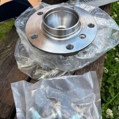 BMW F10 F01 F12 F06 front wheel bearing (Vaico, new)