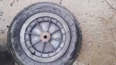 2 x Wheelbarrow wheels 3.50 - 8 Spares Repairs