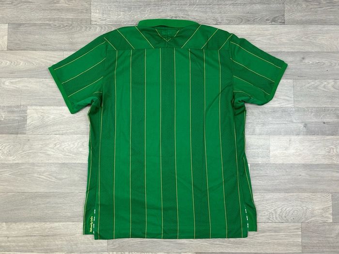 Vintage 2011 Umbro Ireland Home Jersey Shirt Mens Large
