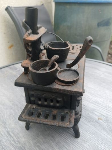Vintage Miniature Cast Iron Stove