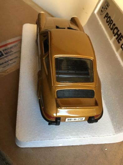 Porshce 911 Carrera Scale 1/25 Polistil