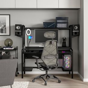 Gaming desk