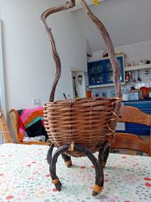 Standing Grapevine Basket