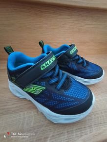 NEW.baby light up Skechers.UK6/EUR23