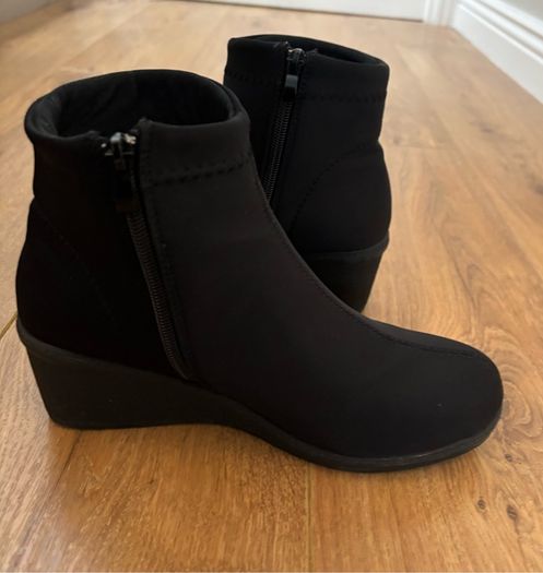 Black Wedge Ankle Boots Size 5
