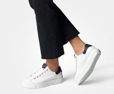 Paul Green Trainer New