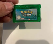 genuine pokemon emerald