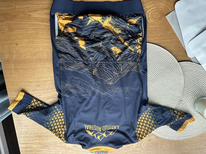 Aero jerseys